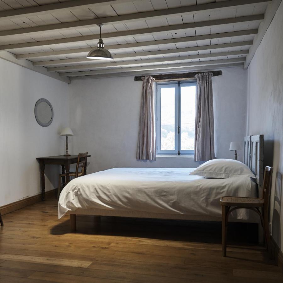 La Cour Du Marronnier Otel Pont-de-Barret Dış mekan fotoğraf