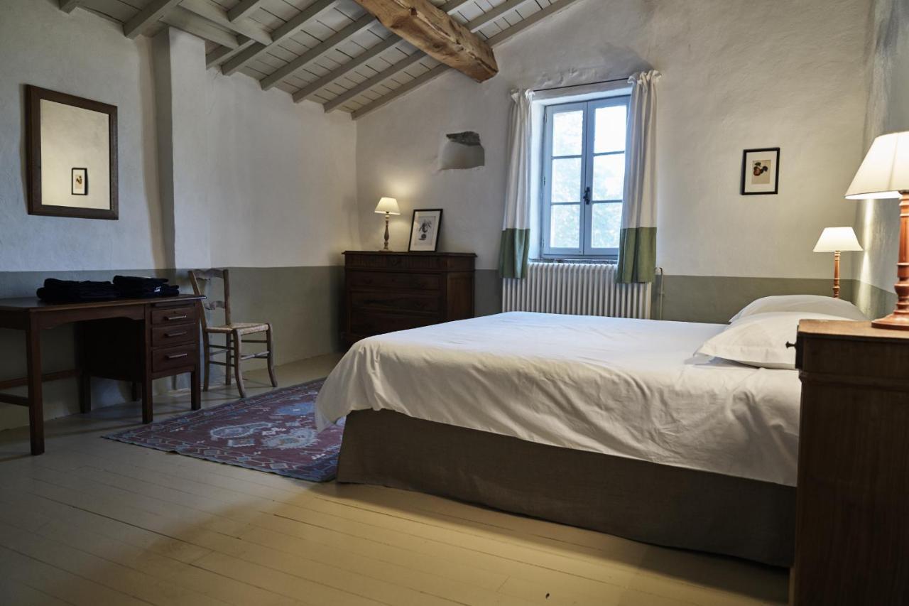 La Cour Du Marronnier Otel Pont-de-Barret Dış mekan fotoğraf